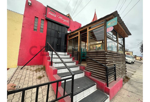 Se Vende Casa Comercial En Avenida Juan Cisternas