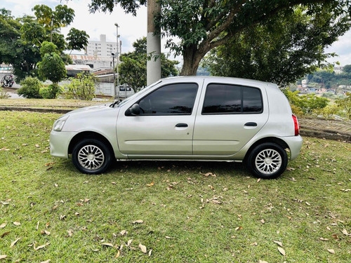 Renault Clio 1.0 EXPRESSION 16V FLEX 4P MANUAL