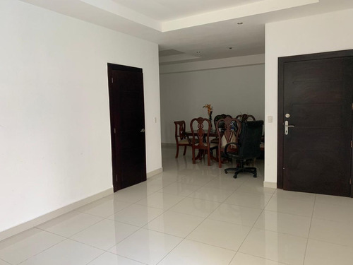 Venta De Apartamento 3 Habitaciones En Mirador Norte