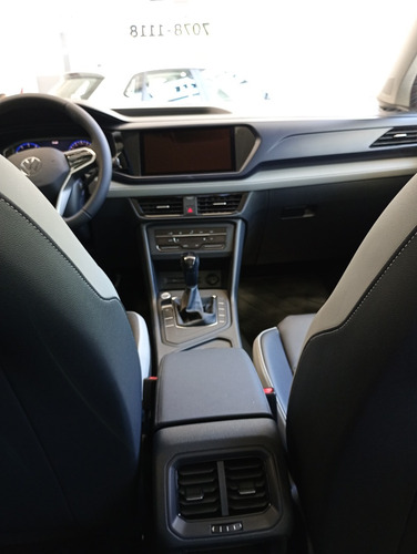 Volkswagen Taos 1.4 250 Tsi Comfortline