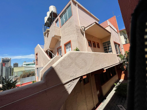 Casa En Venta En Lomas De Chapultepec