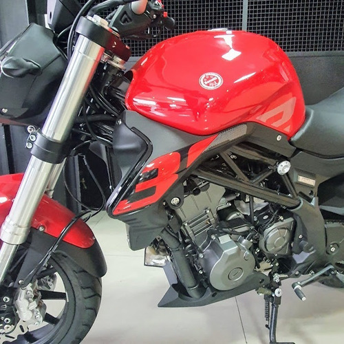 Imagen 4 de 15 de Benelli 302 S Abs 302s Calle Naked Tnt 300 Rojo