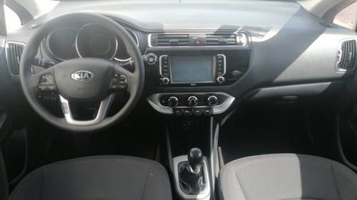 Imagen 4 de 14 de Kia Rio Ex Mt 2017