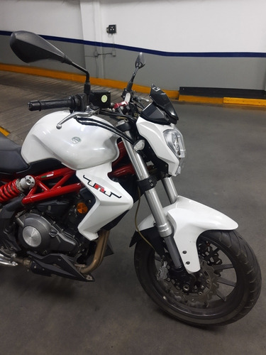Imagen 3 de 9 de Benelli Tnt 300