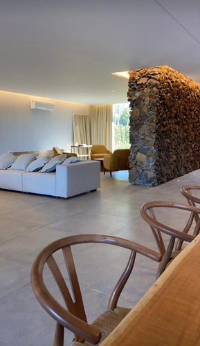 Imagem 10 de 30 de Casa À Venda Em Xangri-lá - Ca01477 - 69890399