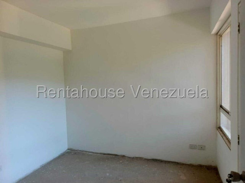 Apartamento A Estrenar En Obra Gris En Venta En Macaracuay 25-14164 Cs