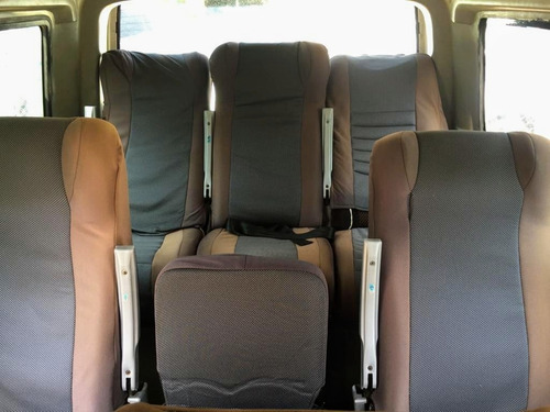 Volkswagen Transporter T5 17 Pasajeros 2013