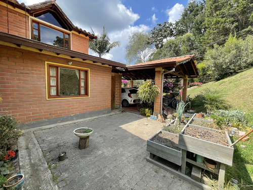 Casa En Venta En Guarne Vereda La Clarita