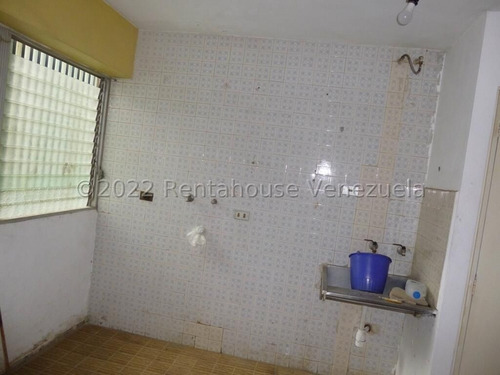 Imagen 8 de 18 de Claudia Lopez Vende Apartamento En Altamira Mls #22-19762