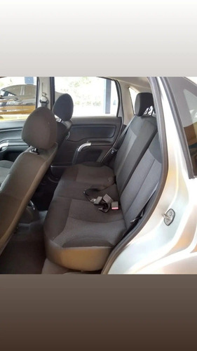 Imagem 5 de 8 de Citroën C3 2010 1.4 8v Glx Flex 5p