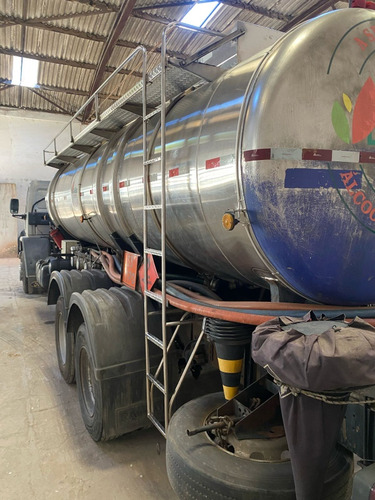 Tanque De Inox 3 Bocas De 5000 Com Bomba Cardã E Bottons