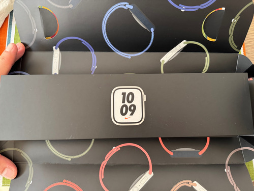 Apple Watch Series 5 Display De 40mm Blanco Plastico Blanco Plateado (Usado)