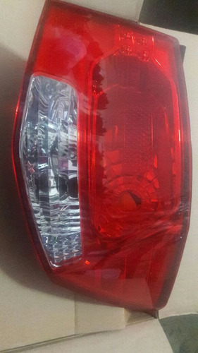 Faro Posterior Kia Cerato 2010 Nuevo Depo