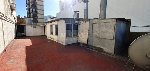 Imagen 9 de 11 de Piso Oficina En Venta Av Independencia E/ Av Luro Y San Martin
