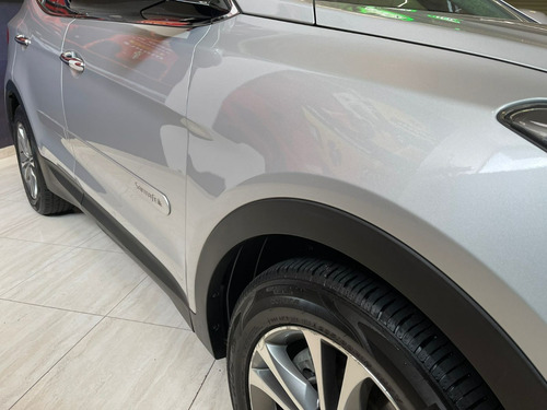 Hyundai Santa Fe Santa Fé 3.3 v6 4x4 Tiptronic Unico Dono Baixa Km
