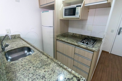 Imagem 4 de 15 de Flat No Jardim Paulista Com 1x Dorm Com Serviços De Arrumação Diária, Tv A Cabo E 1x Vaga De Carro. - Sf36005