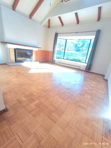 Arriendo De Gran Casa Ideal Para Empresas, Instituciones