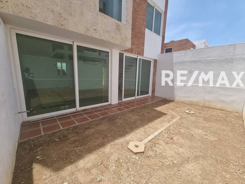 Imagen 11 de 30 de Town House En Urbanizacion Dumar Country Club, Conj. Resd. Villas Del Mar