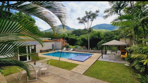 Casa En Naguanagua, La Entrada 