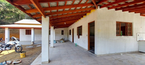Chacara 4.500m2 Fase Final Com Agua A Venda Em Pedra Bela Sp