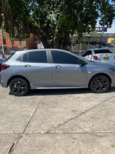 Chevrolet Onix 1.0T Rs Mt