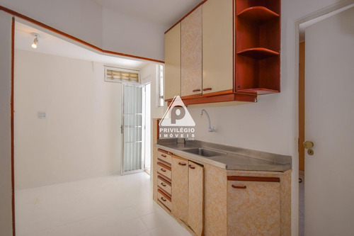 Imagem 14 de 23 de Casa De Vila À Venda, 2 Quartos, 1 Vaga, Copacabana - Rio De Janeiro/rj - 11578