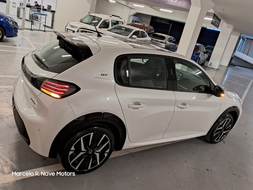 Peugeot 208 1.0T Gt