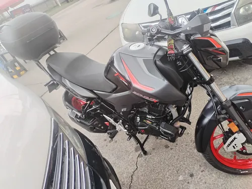 Hero Hunk 160 Rs Modelo 2025