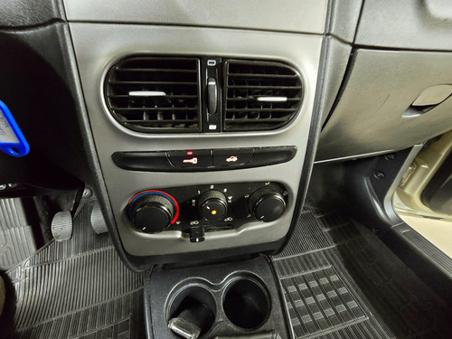 Fiat Idea 1.4 Attractive Flex 5p