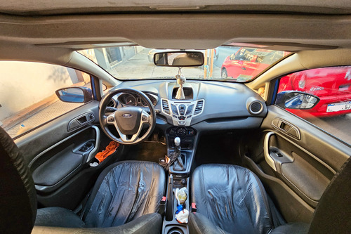 Ford Fiesta Kinetic 1.6 Design 120cv Titanium