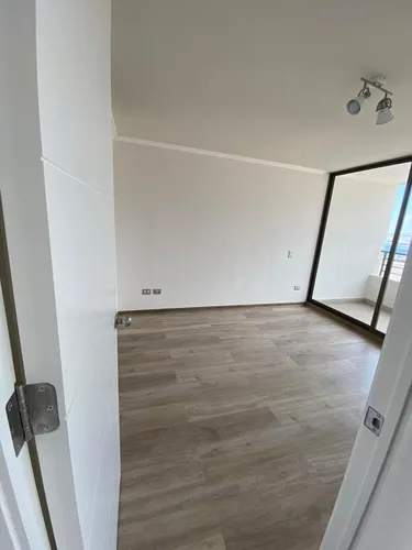 Arriendo Departamento Estilo Mariposa, En Faro Norte.