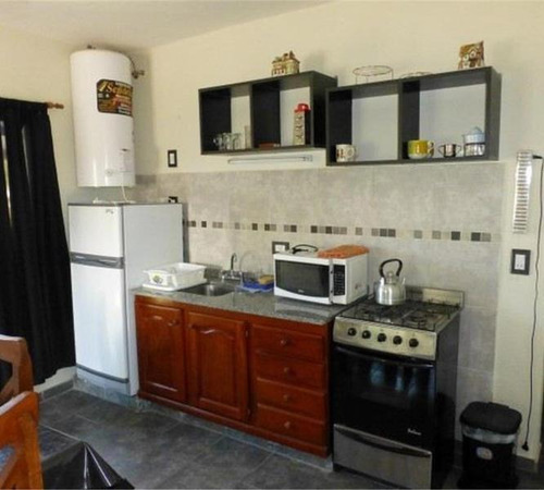 Imagen 6 de 18 de Oportunidad De Negocio! Complejo Turistico En Barrio Artalaz
