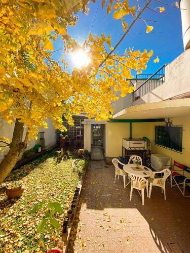 Imagen 1 de 14 de Chalet En Venta En Remedios De Escalada Oeste