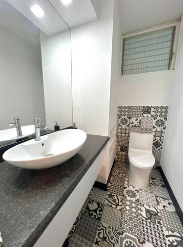 Se Alquila Apartamento Duplex En Alta Florida