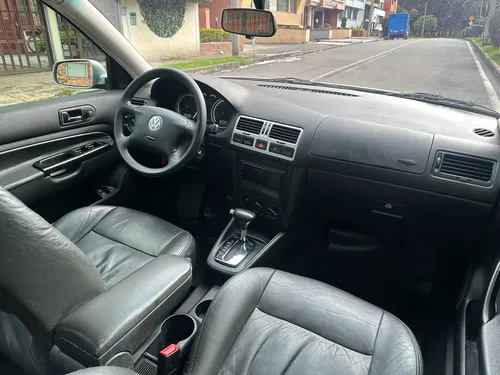 Volkswagen Jetta TRENDLINE AT 2000CC FE