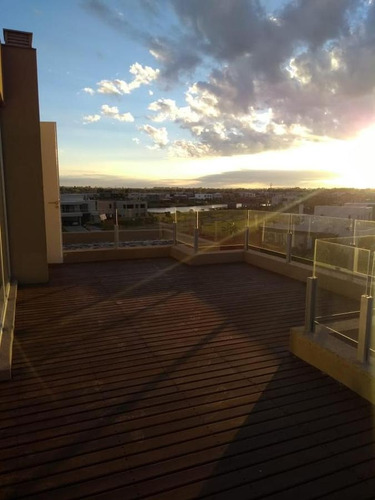 Imagen 11 de 12 de Duplex En Venta Con Terraza En Las Piedras - Nordelta