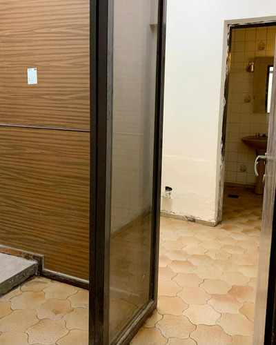 Cocucci Vende Excelente Galpón Con Oficinas