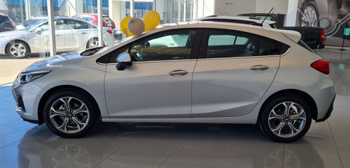 Imagen 12 de 25 de Chevrolet Cruze 5 Premier 1.4 Nafta Turbo Automático 2023 Ad