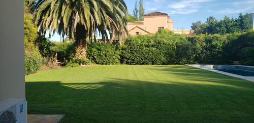 Casa En Laguna Del Sol