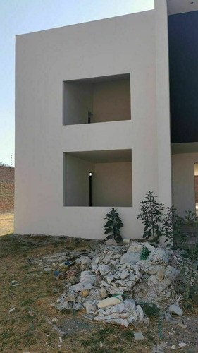 Casa En Venta En La Loma, Aguascalientes.