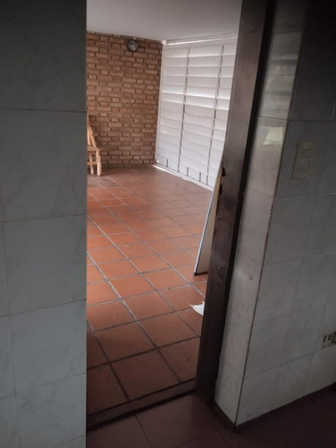 Espléndida Propiedad De Tres Dorm. Zona Aerosilla, Villa Carlos Paz