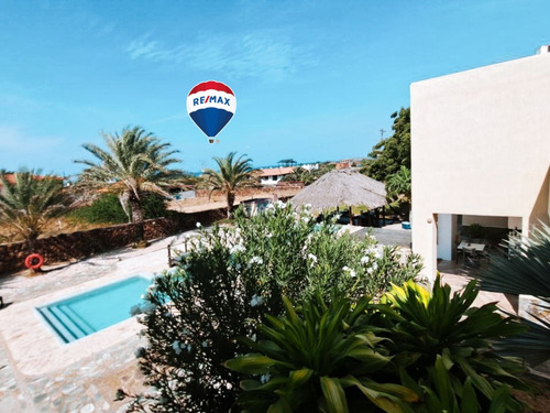 Re/max 2mil Vende Posada En El Yaque, Mun. Díaz, Isla De Margarita, Edo. Nueva Esparta