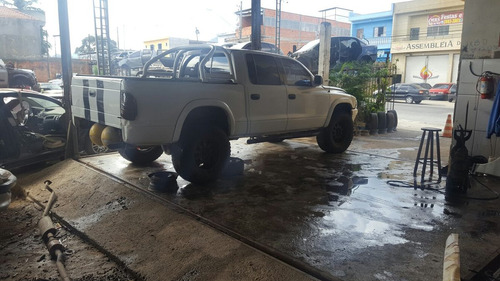 Imagem 11 de 14 de Sucata Dodge Dakota Desmanche Motor Cambio Peças Lataria