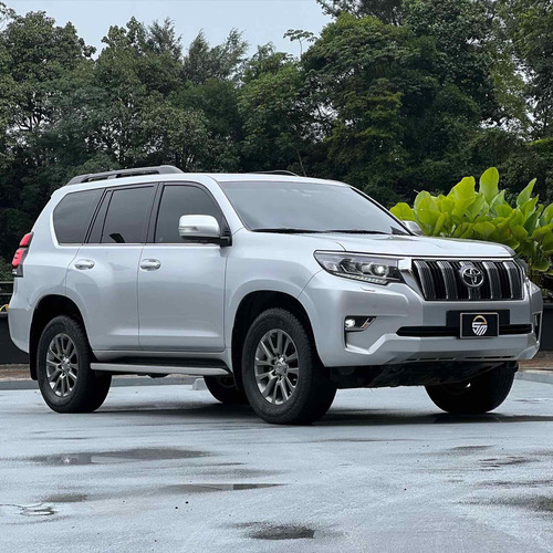 Imagen 3 de 9 de Toyota Prado 2020 3.0 Vx Fl
