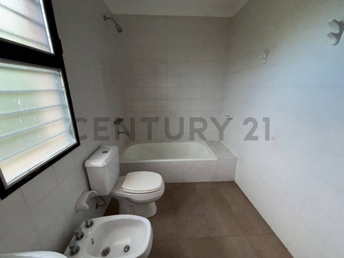 Calle 478 Entre 26 Y 27, City Bell | Duplex 2 Dormitorios.