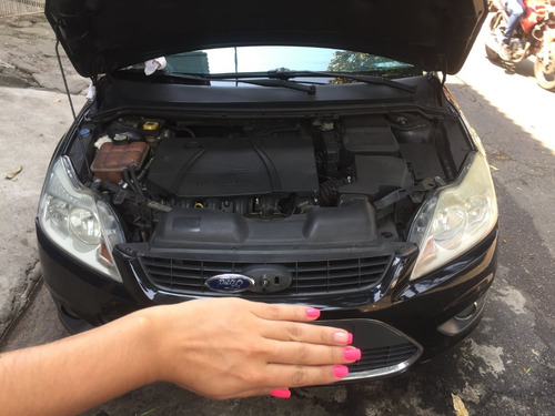 Imagem 8 de 12 de Ford Focus Sedan 2.0 Ghia Aut. - Ipva Pago Leia Atentamente
