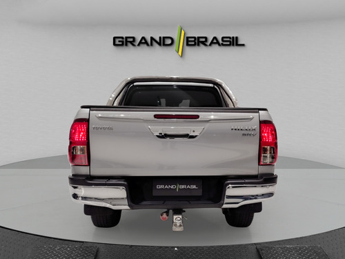 Toyota Picape Cabine Dupla Toyota Hilux Cabine Dupla 2.8 TDI SRV CD 4x4 (Aut)
