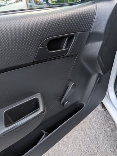 Aveo Mod. 2015 Std. Seguros Eléctricos Clima.
