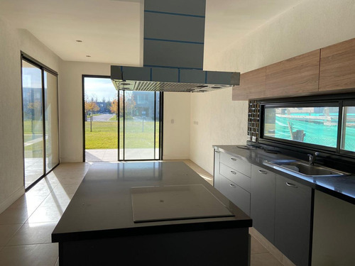 Imagen 6 de 13 de Casa En Venta Entipas - Nordelta!