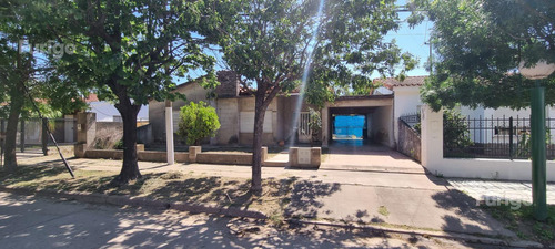 Casa En  Zavalla, San Lorenzo 2300